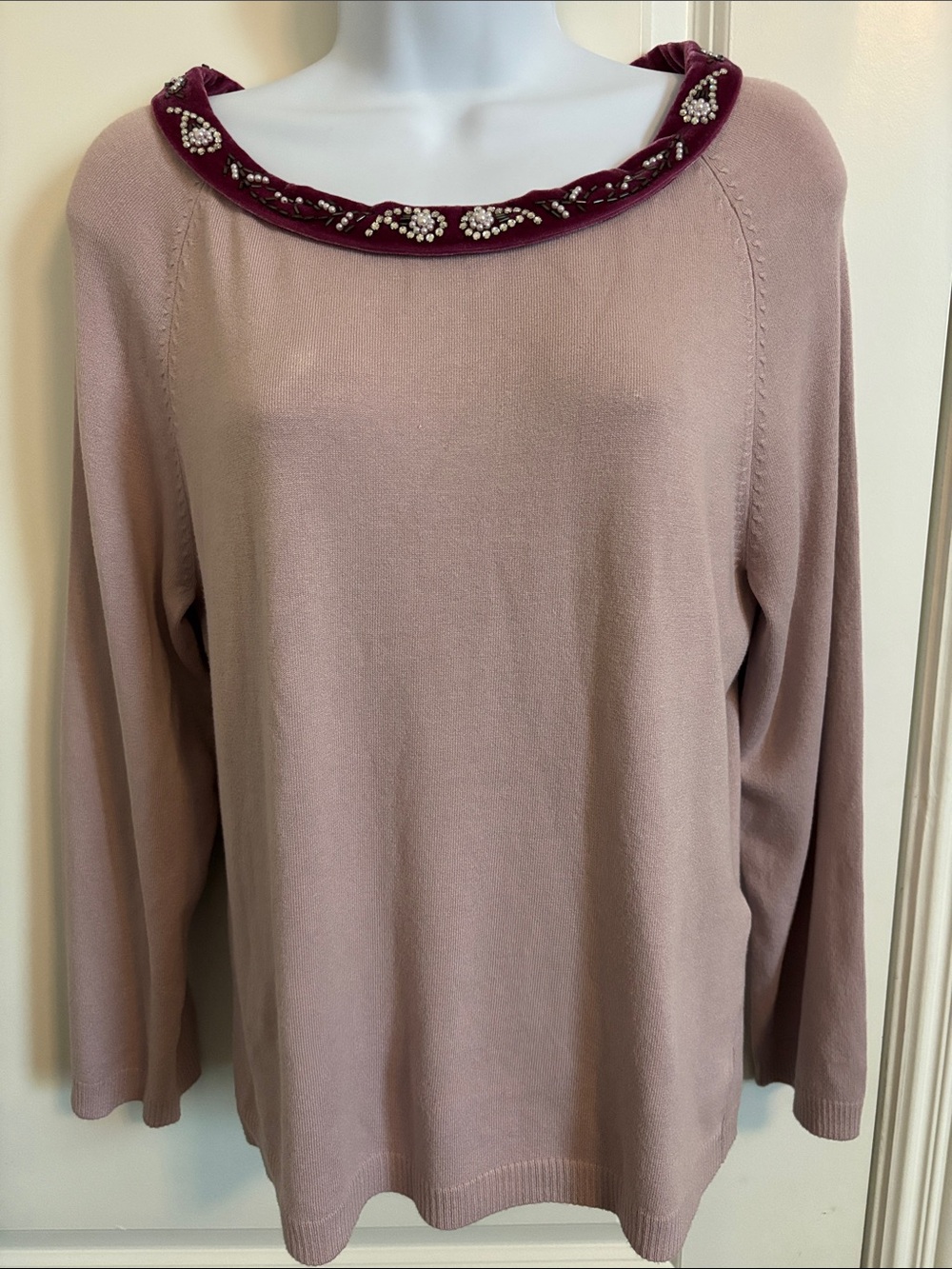 Petite Sophisticate Embellished Velvet-Trim Mauve Women's Sweater M (#9sw)